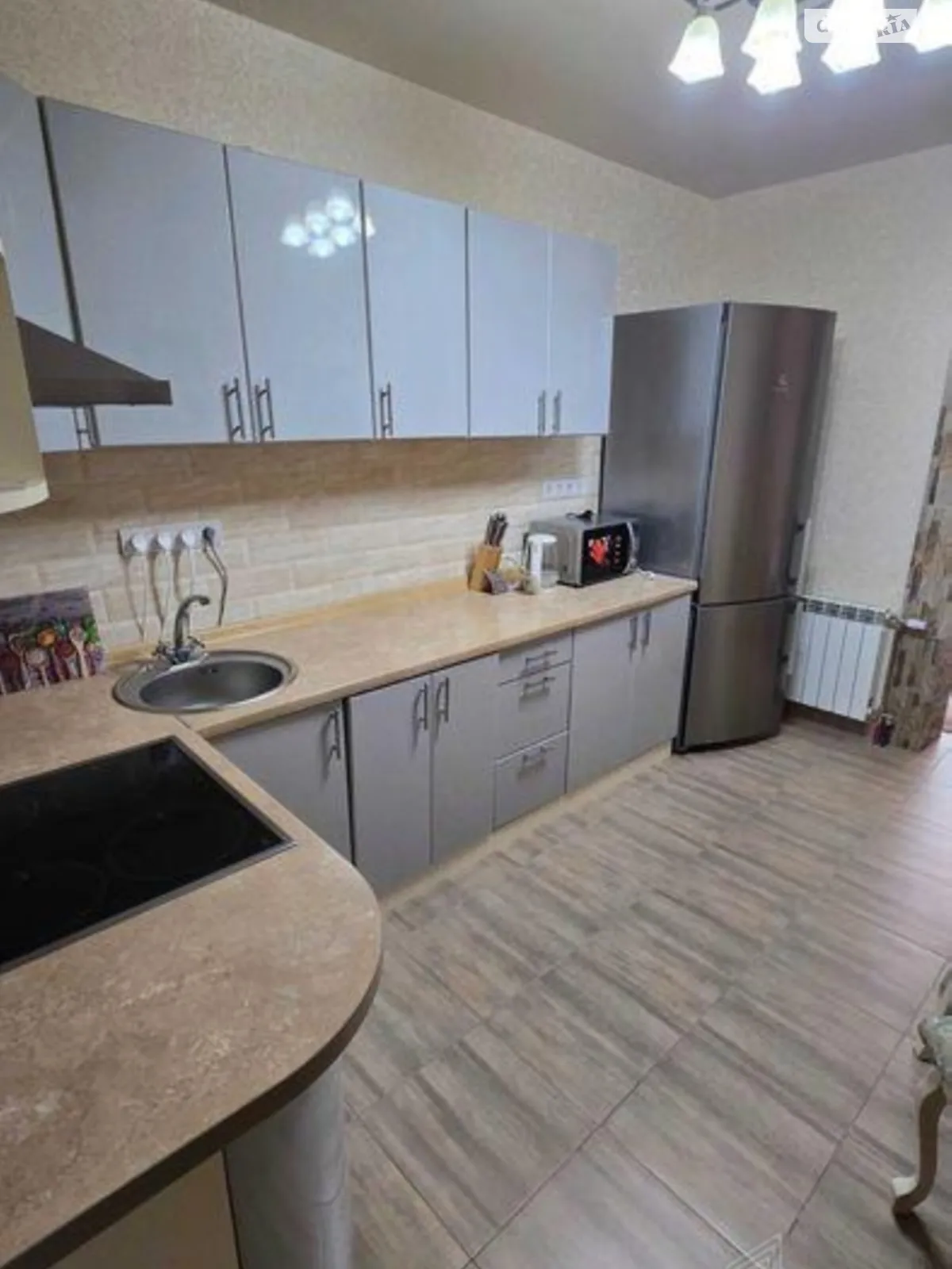 Продается 1-комнатная квартира 42 кв. м в Киеве, цена: 80000 $ - фото 1