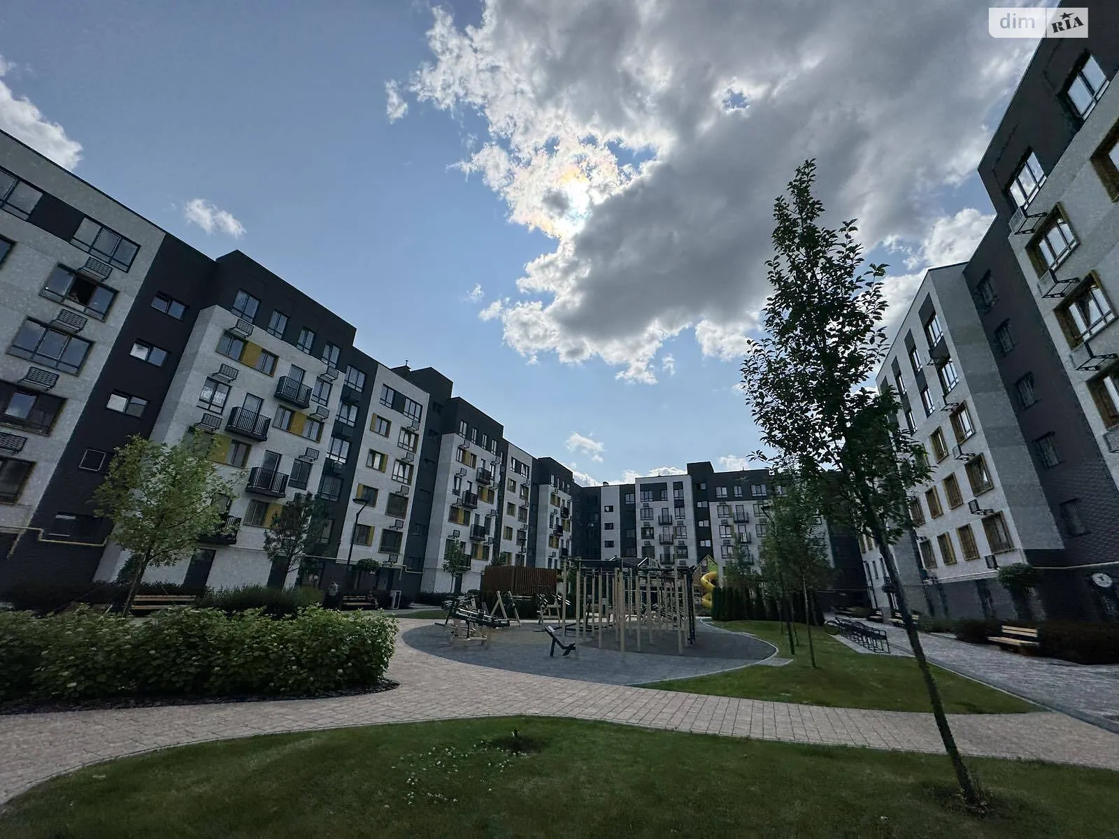Продается 1-комнатная квартира 26 кв. м в Ирпене, ул. Соборная(ІІІ Интернационала), 2К/40 - фото 1