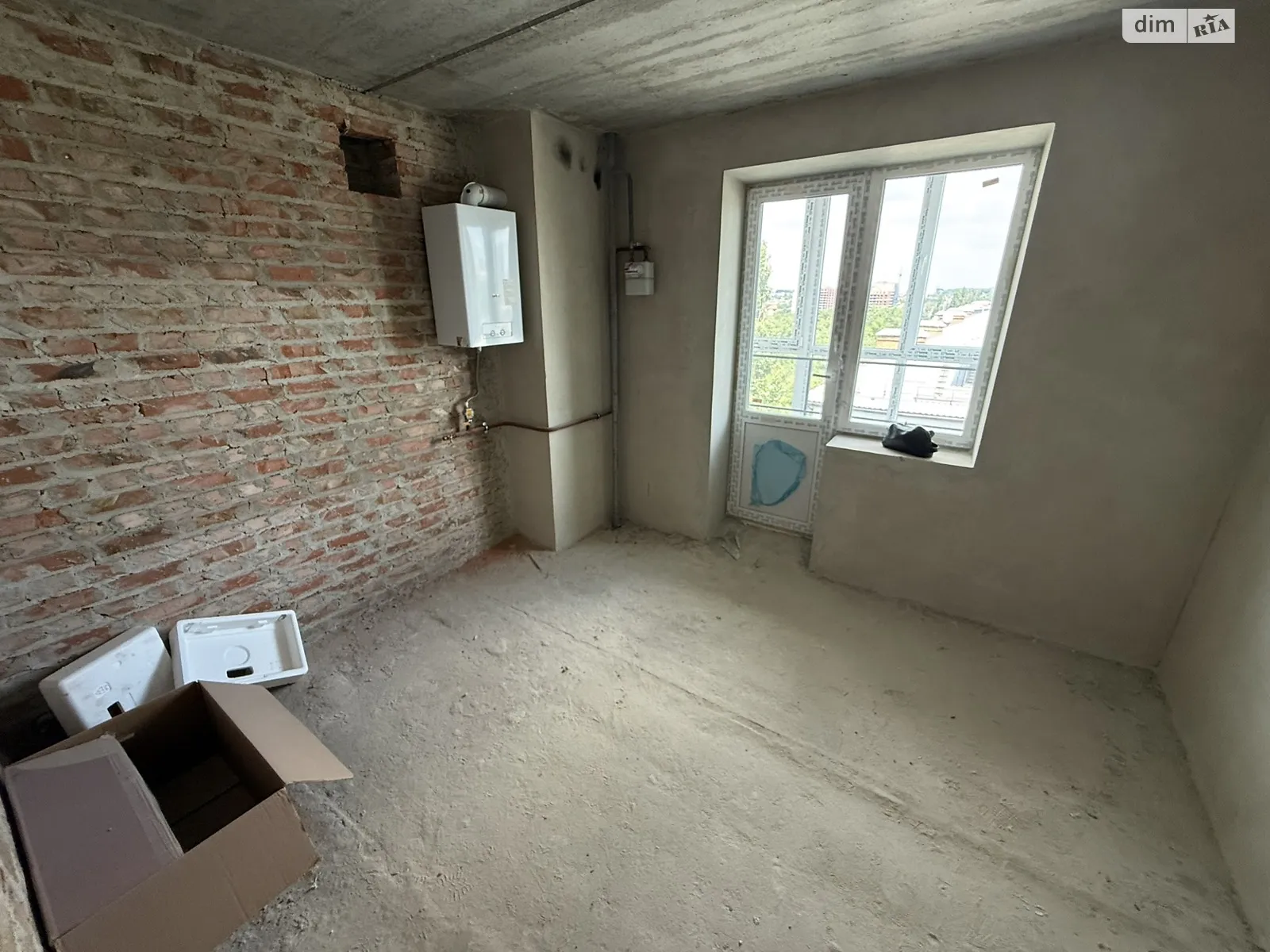 Продается 1-комнатная квартира 43 кв. м в Полтаве, ул. Великотырновская, 4А - фото 1