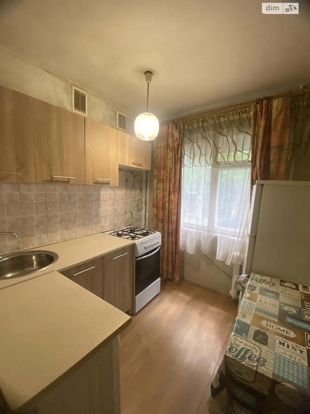 Продается 1-комнатная квартира 30 кв. м в Одессе, ул. Варненская, 4 - фото 1