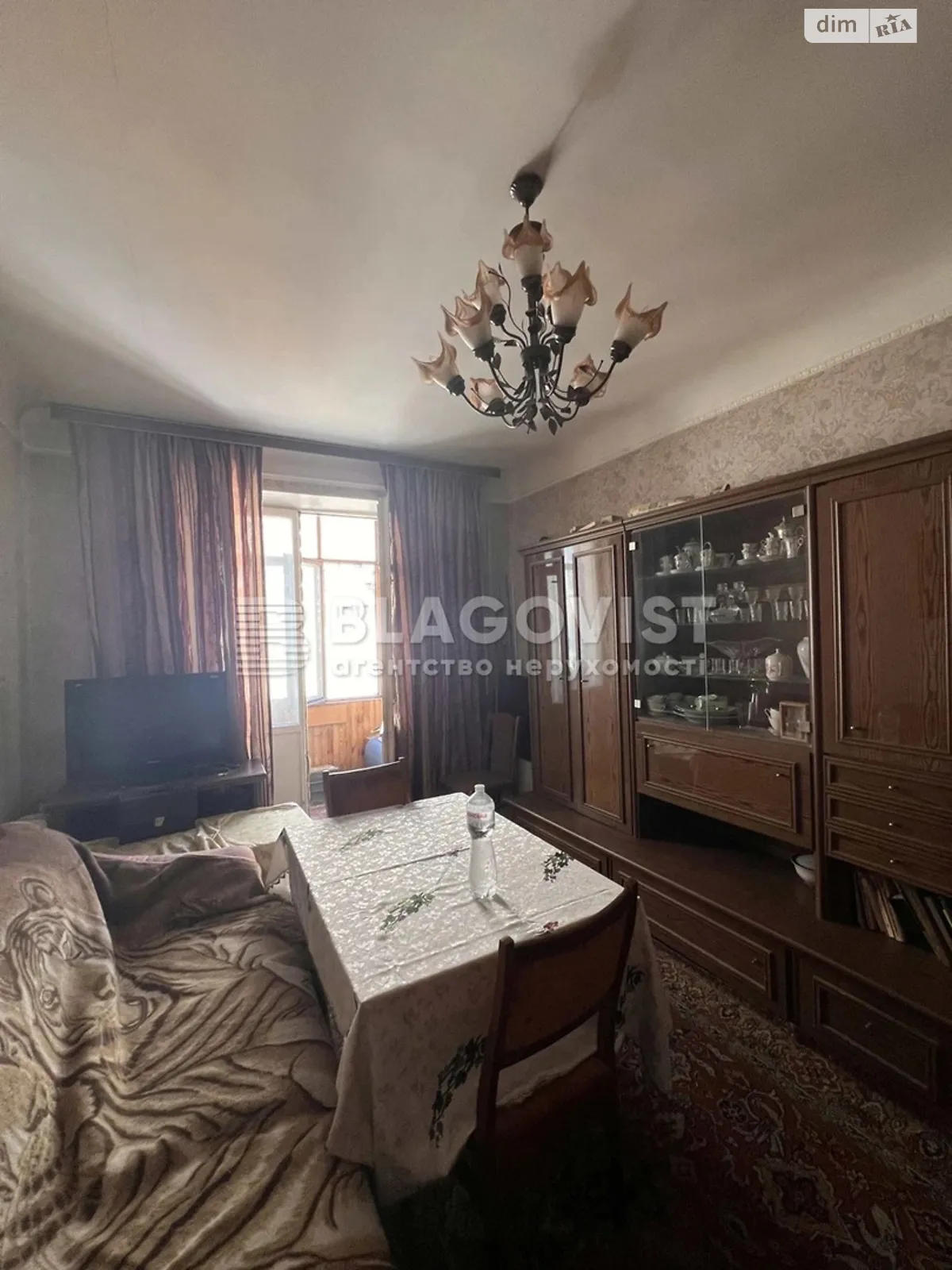 Продается 3-комнатная квартира 73 кв. м в Киеве, ул. Олеся Гончара, 79 - фото 1
