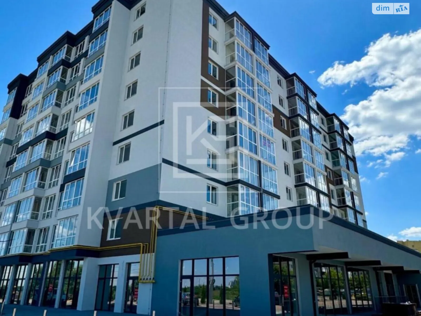 Продается 1-комнатная квартира 40.2 кв. м в Буче, ул. Ивана Кожедуба, 8А - фото 1