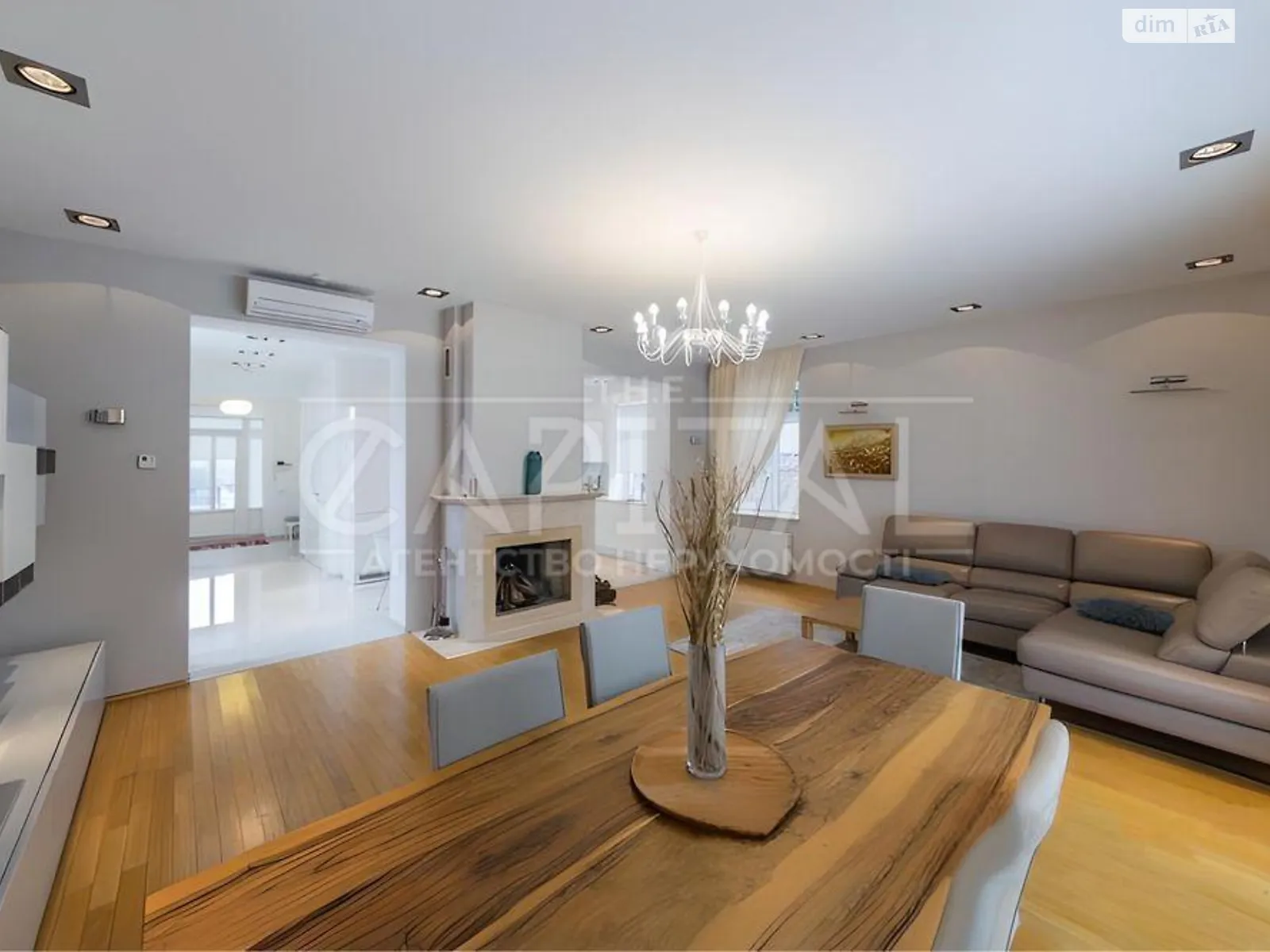 Сдается в аренду дом на 2 этажа 250 кв. м с садом, цена: 3500 $ - фото 1