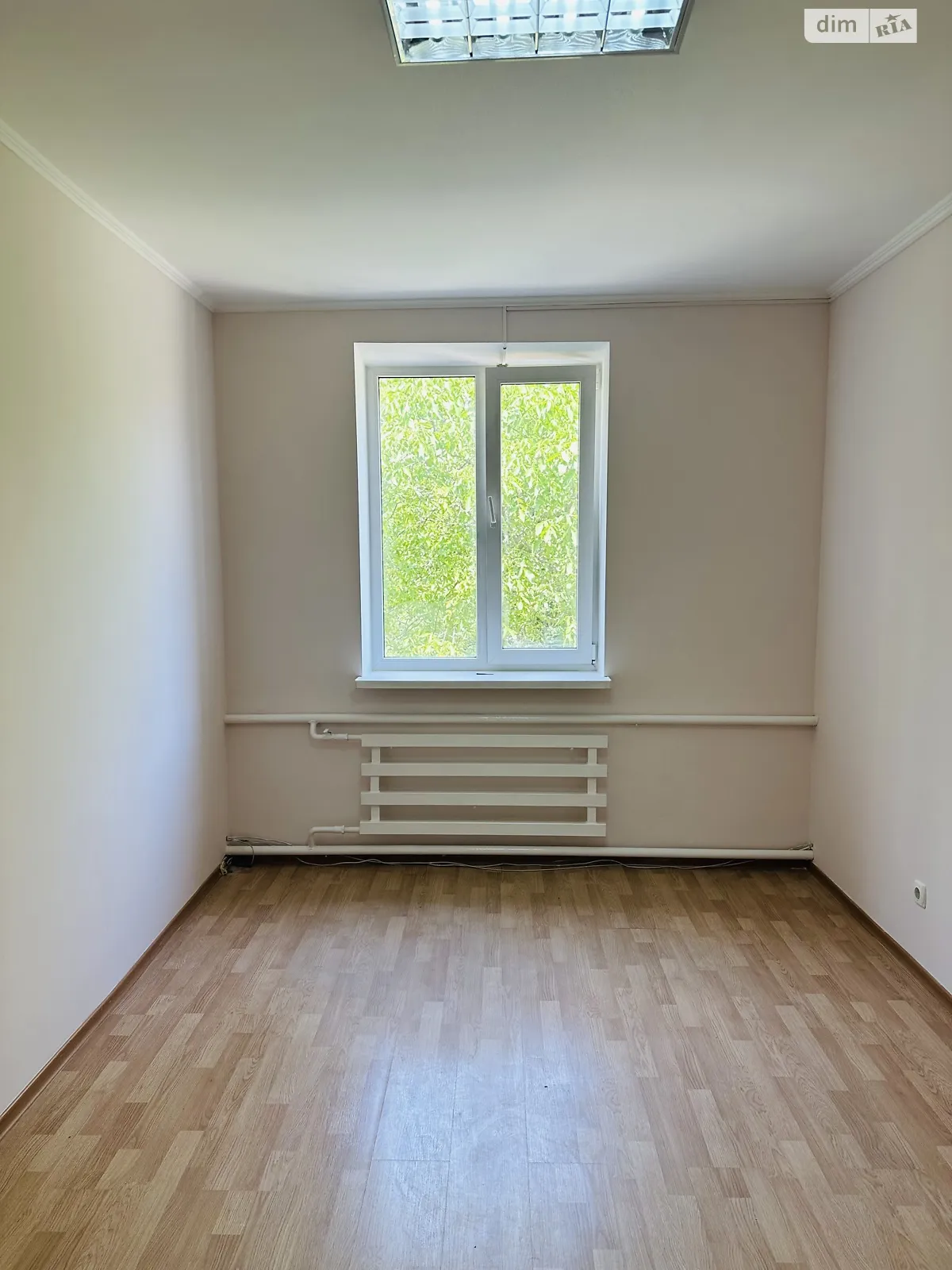 Сдается в аренду офис 35 кв. м в бизнес-центре, цена: 8500 грн - фото 1