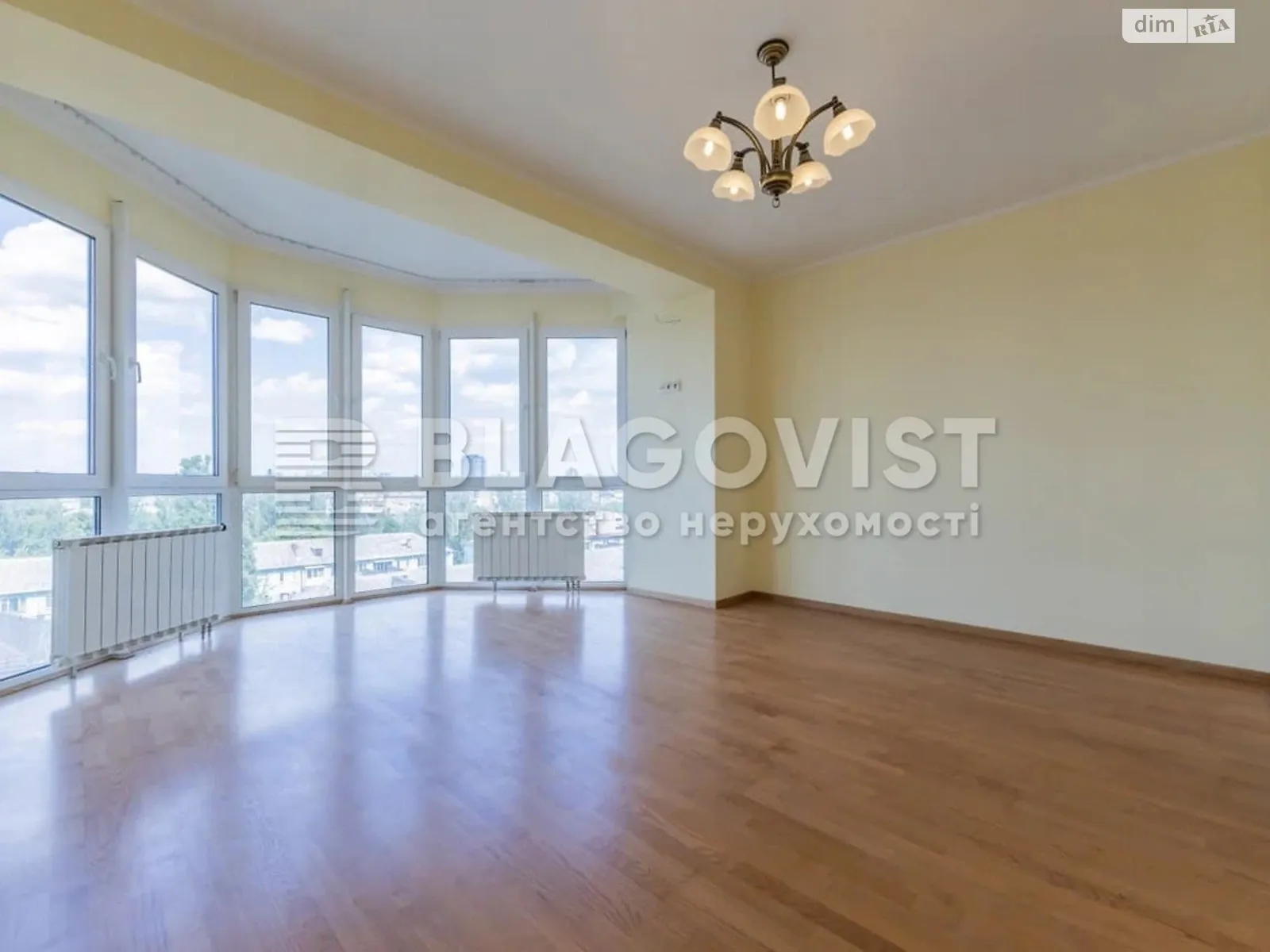 Продается 3-комнатная квартира 105 кв. м в Киеве, ул. Волынская, 9А - фото 1