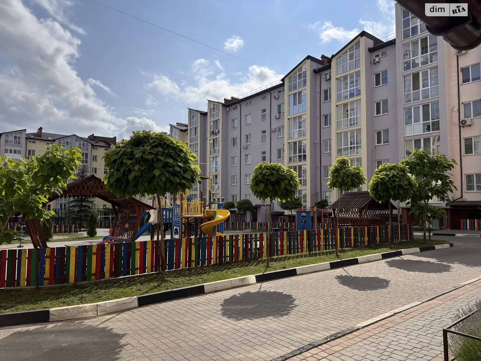 Продается 1-комнатная квартира 38.8 кв. м в Зарванцах, ул. Одесская, 3 корпус 1  - фото 1