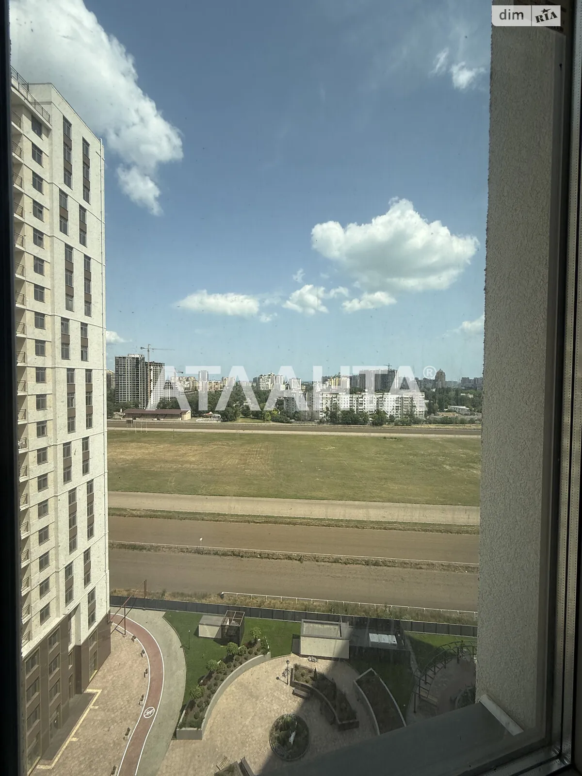 Продается 2-комнатная квартира 63.7 кв. м в Одессе, ул. Краснова, 3 корпус 66 - фото 1