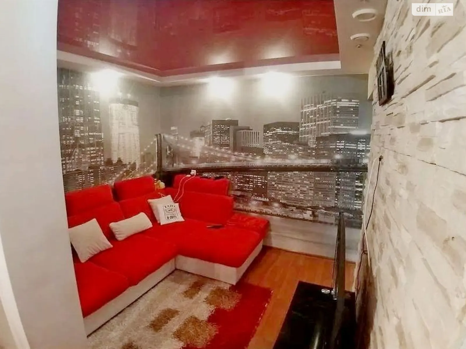 Продается 3-комнатная квартира 63 кв. м в Харькове, цена: 35000 $ - фото 1