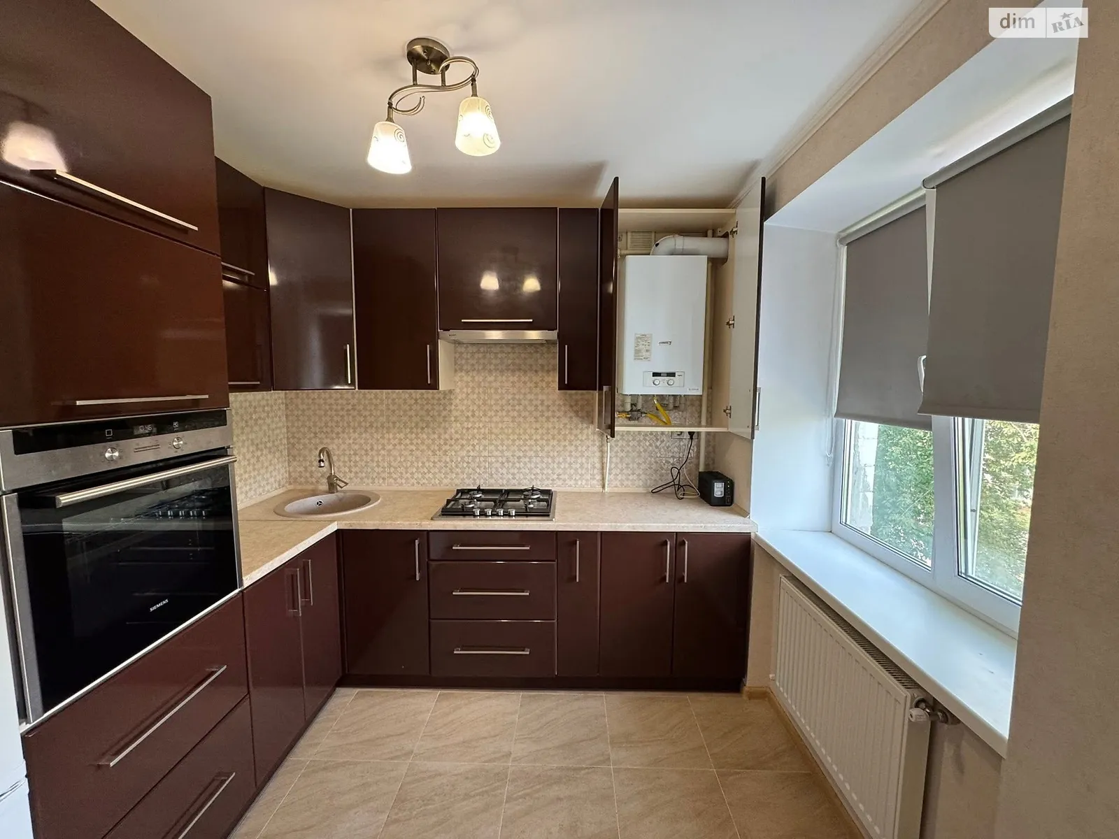 Продается 2-комнатная квартира 46.6 кв. м в Виннице, ул. Василия Порика - фото 1