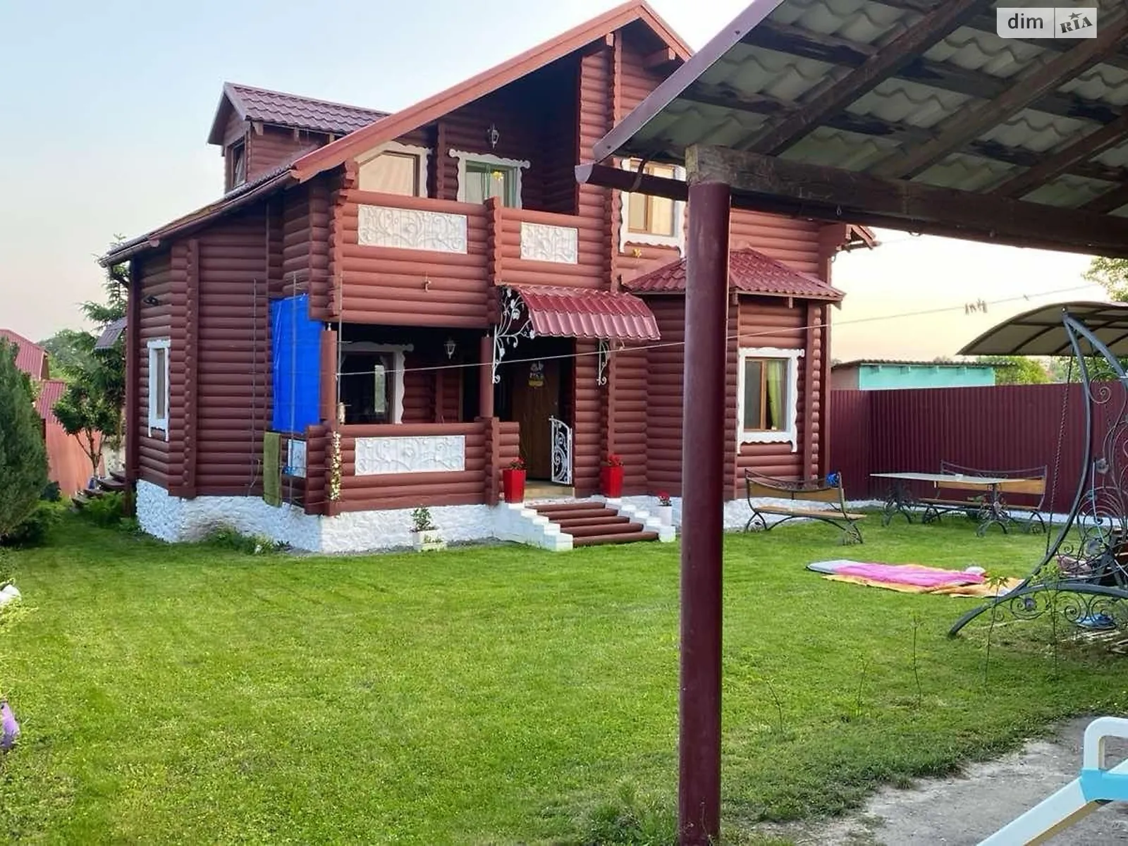 Продается дом на 2 этажа 145 кв. м с балконом, цена: 52000 $ - фото 1