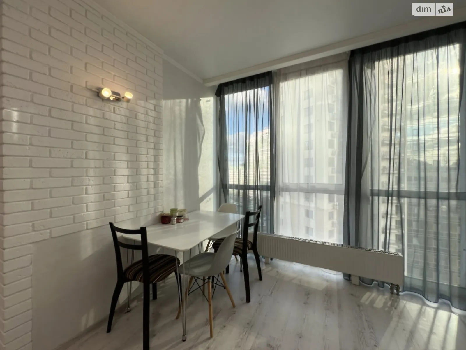 Продается 1-комнатная квартира 41.1 кв. м в Крыжановка, цена: 50000 $ - фото 1