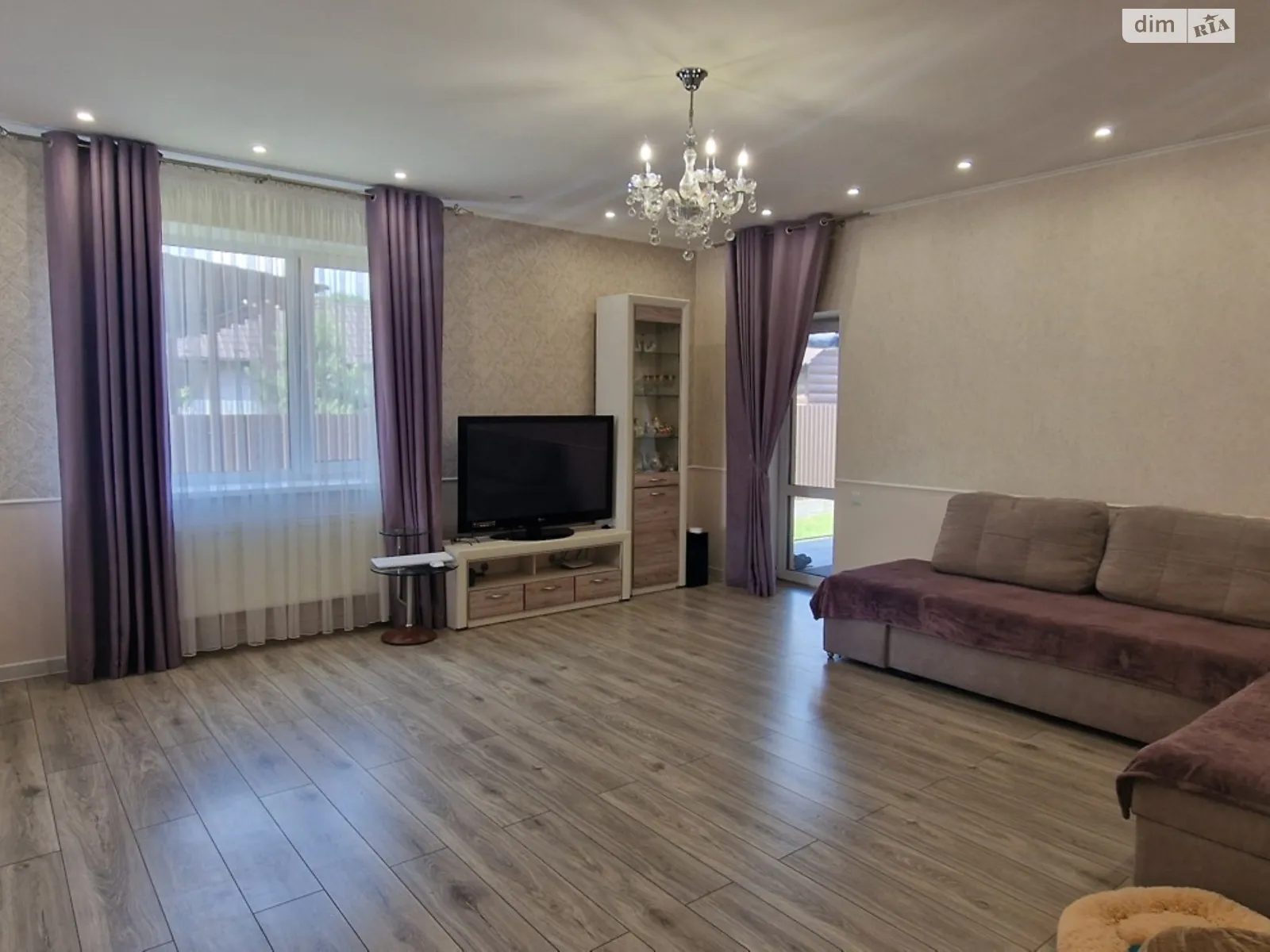 Продається одноповерховий будинок 140 кв. м з каміном, цена: 174500 $ - фото 1