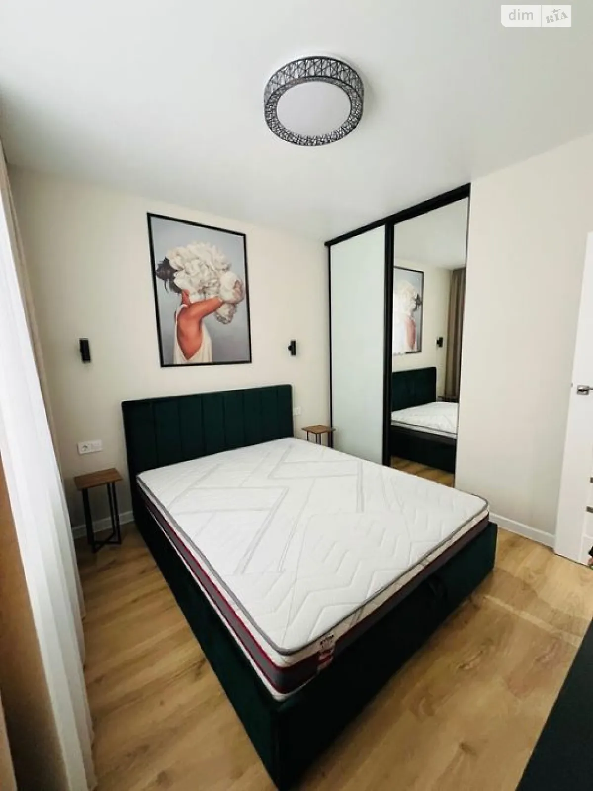 Продается 1-комнатная квартира 41 кв. м в Одессе, ул. Жемчужная - фото 1