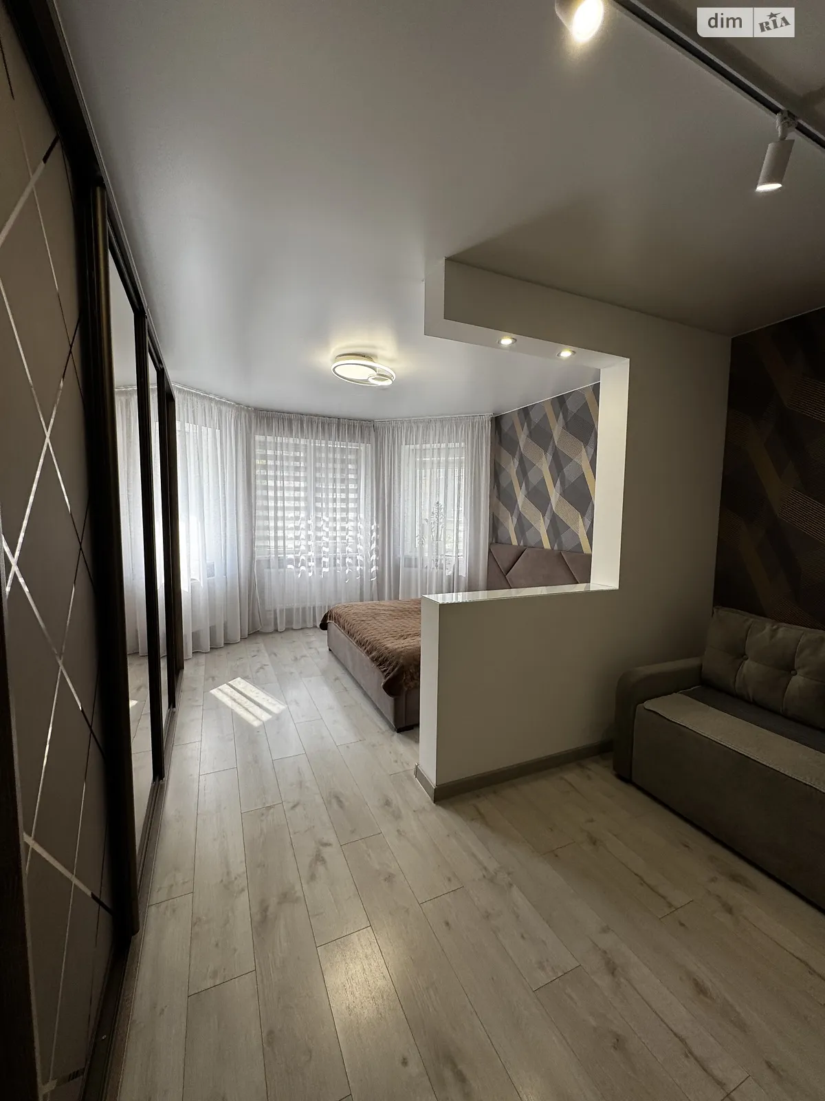 Продається 1-кімнатна квартира 44.5 кв. м у Рівному, цена: 58500 $ - фото 1