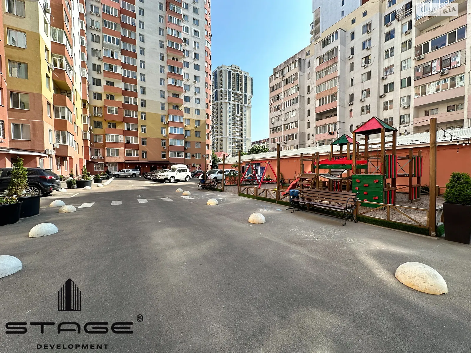 Продается 3-комнатная квартира 89 кв. м в Одессе, ул. Педагогическая, 21А - фото 1