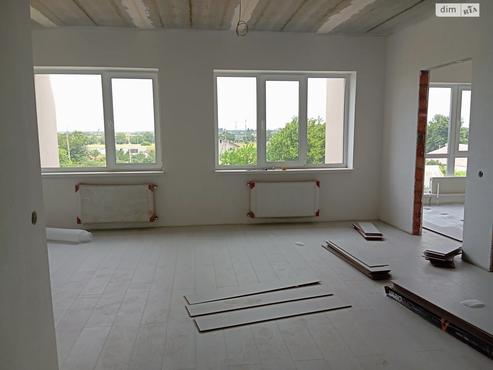Продается 2-комнатная квартира 63 кв. м в Иличанкае, ул. Таврийская - фото 1