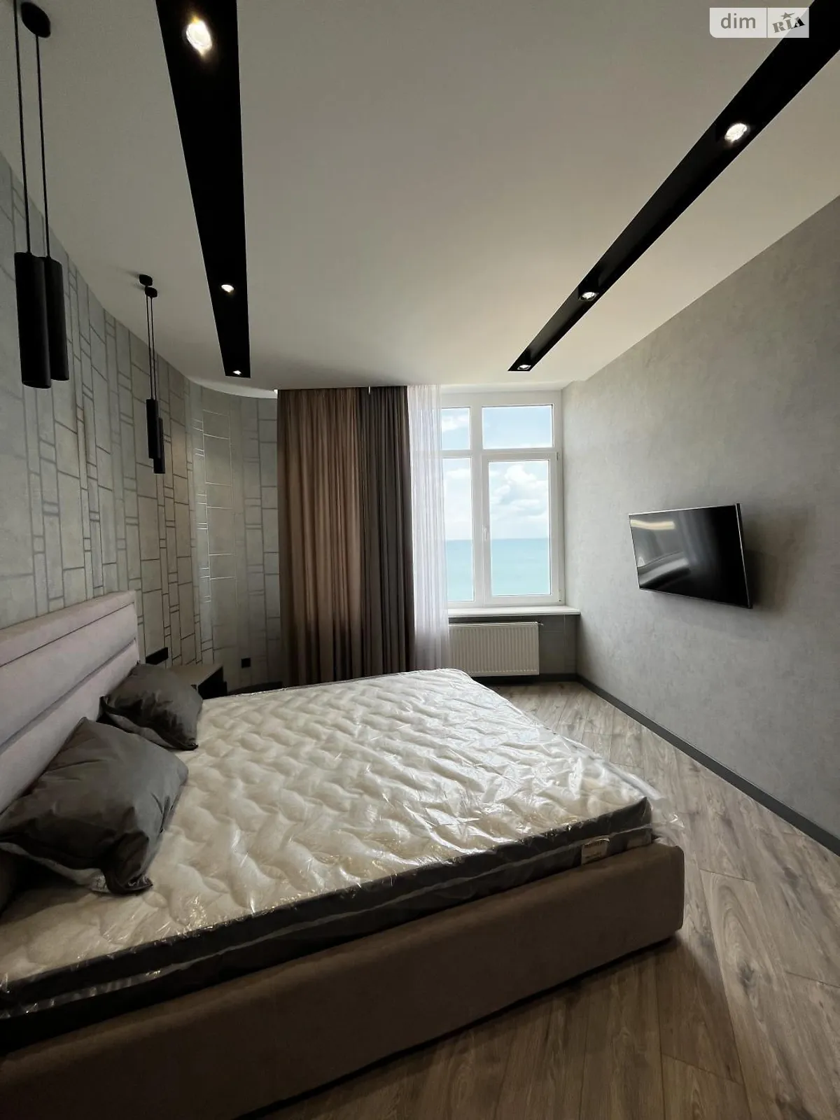 Продається 2-кімнатна квартира 83 кв. м у Одесі, пров. Морехідний - фото 1