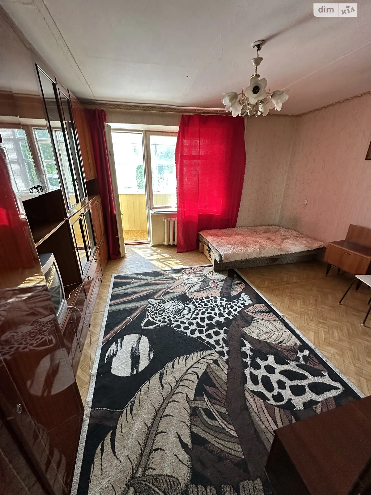 Здається в оренду 3-кімнатна квартира 55 кв. м у Хмельницькому, вул. Зарічанська, 32 - фото 1