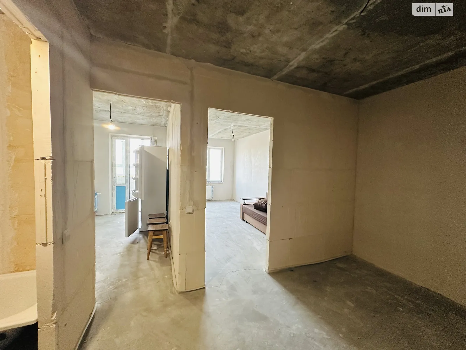Продается 1-комнатная квартира 41.7 кв. м в Новоселках, ул. Лесная, 3 - фото 1