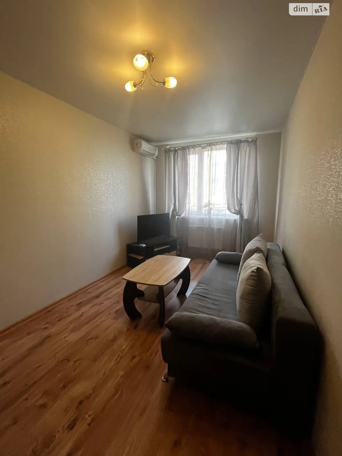Продается 1-комнатная квартира 33 кв. м в Авангарде, ул. Европейская - фото 1