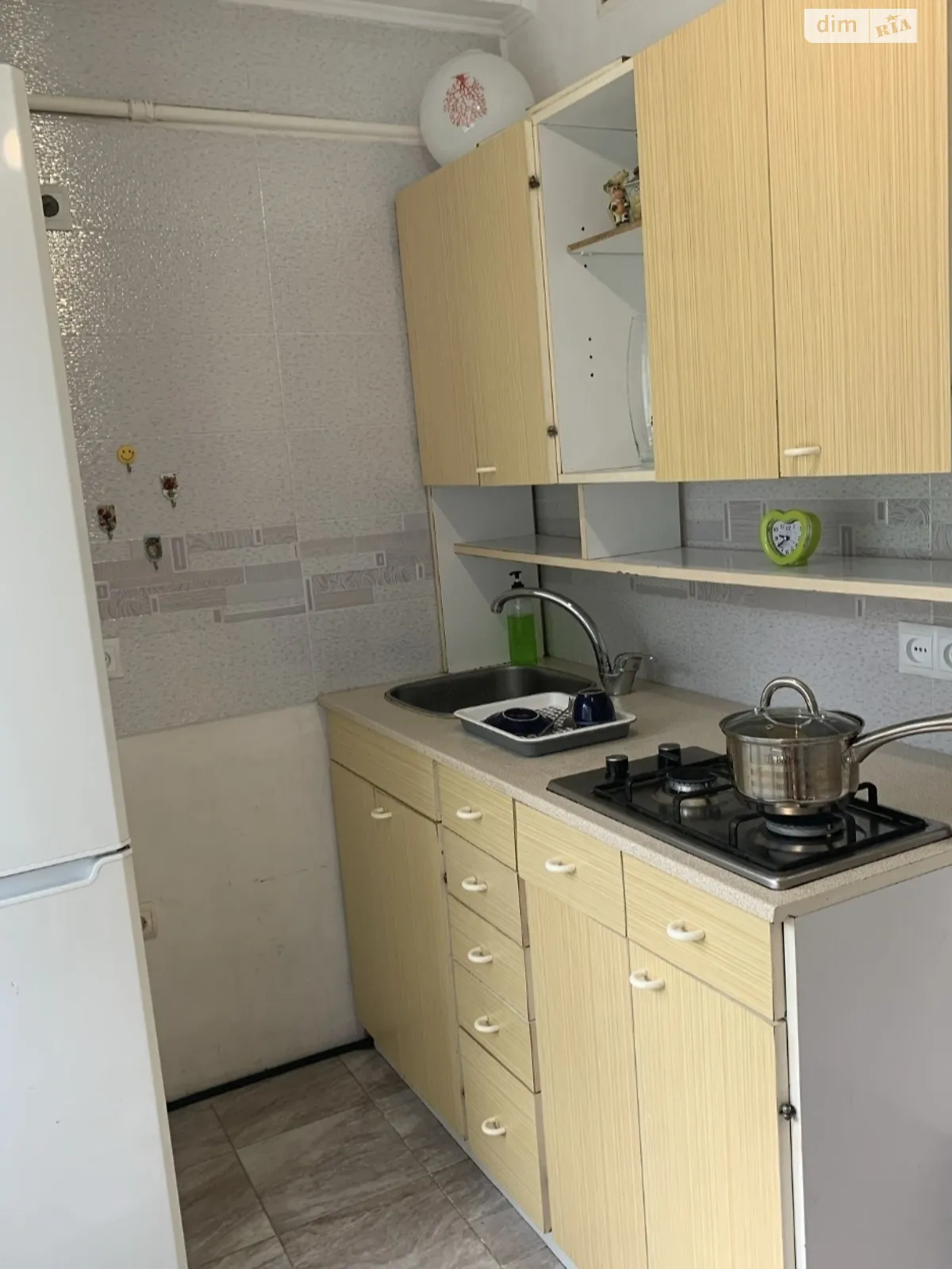 Сдается в аренду 1-комнатная квартира 29 кв. м в Киеве, просп. Воскресенский(Перова), 11Б - фото 1