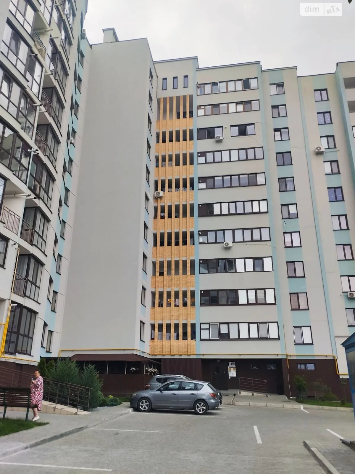 1-комнатная квартира 40 кв. м в Тернополе, ул. Петра Батьковского(Бригадная) - фото 1