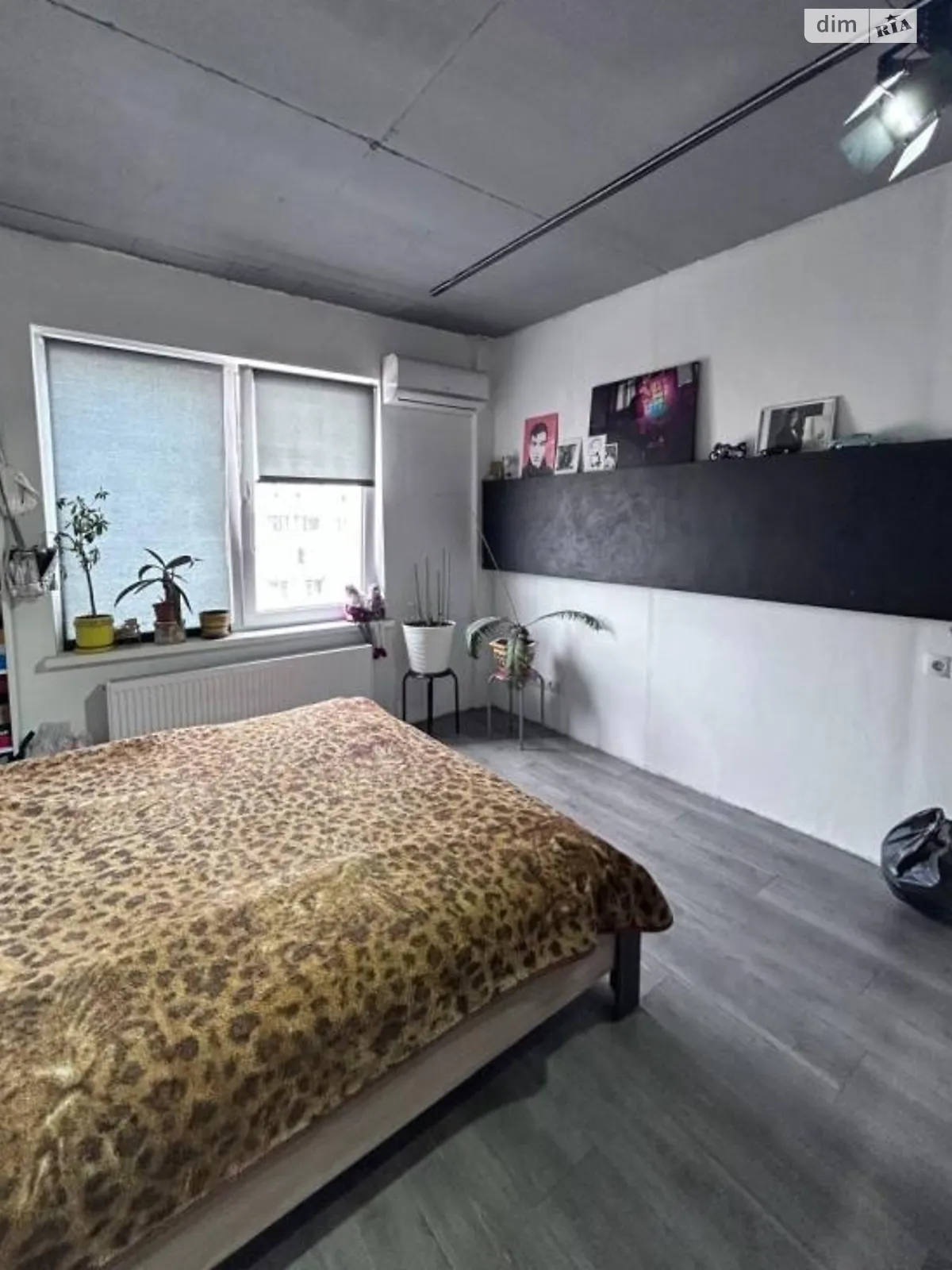 Продається 3-кімнатна квартира 78 кв. м у Одесі, мас. Радужний - фото 1