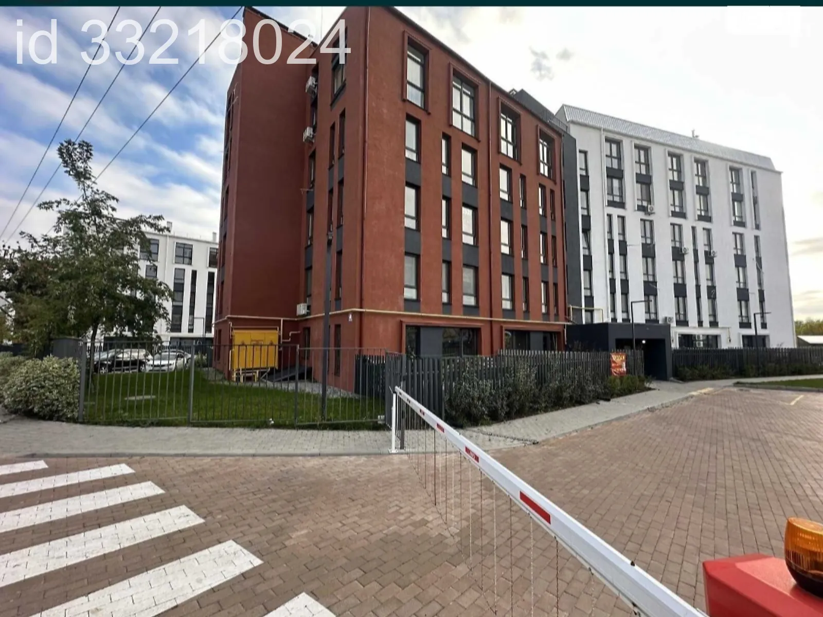 Продается 1-комнатная квартира 41 кв. м в Хотове, ул. Промышленная, 1М - фото 1