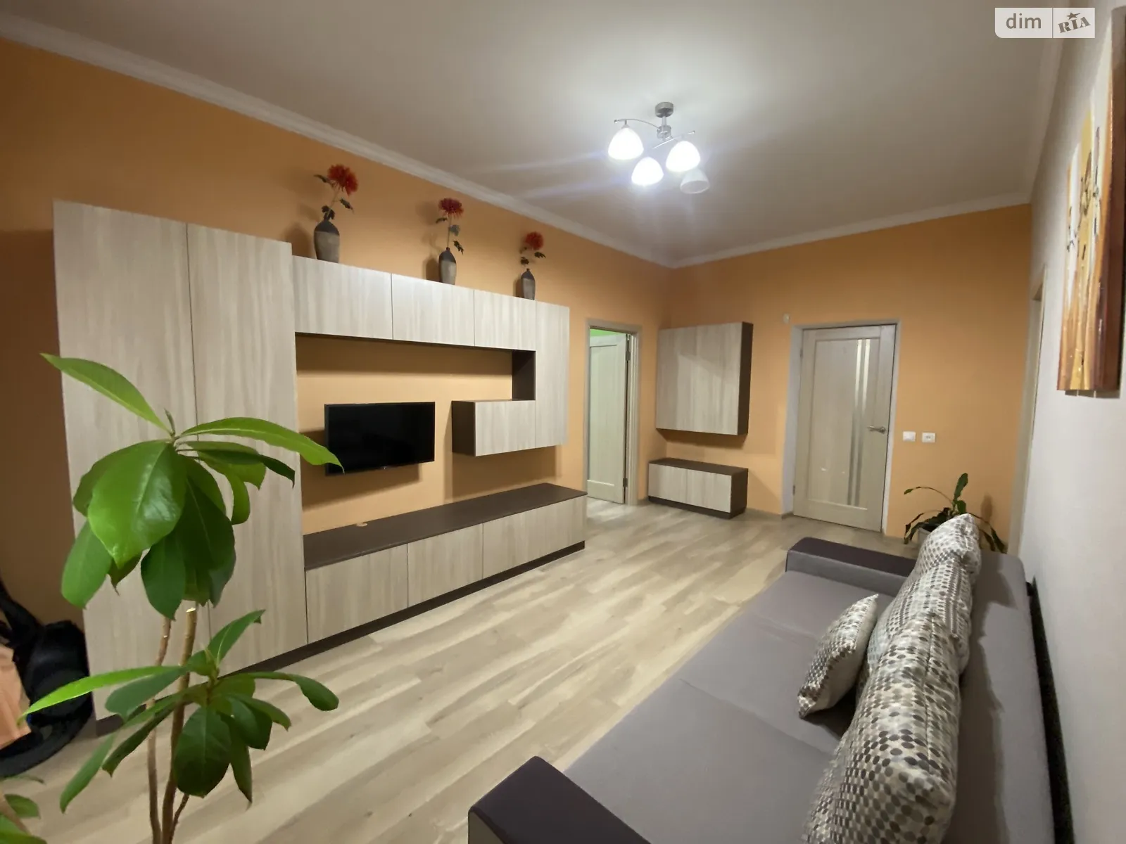 Продается 3-комнатная квартира 78 кв. м в Киеве, ул. Борщаговская, 195 - фото 1