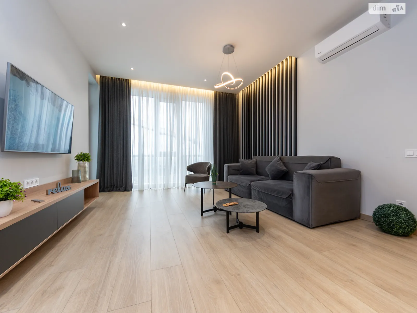 Продается 2-комнатная квартира 58 кв. м в Киеве, ул. Саксаганского, 37К - фото 1