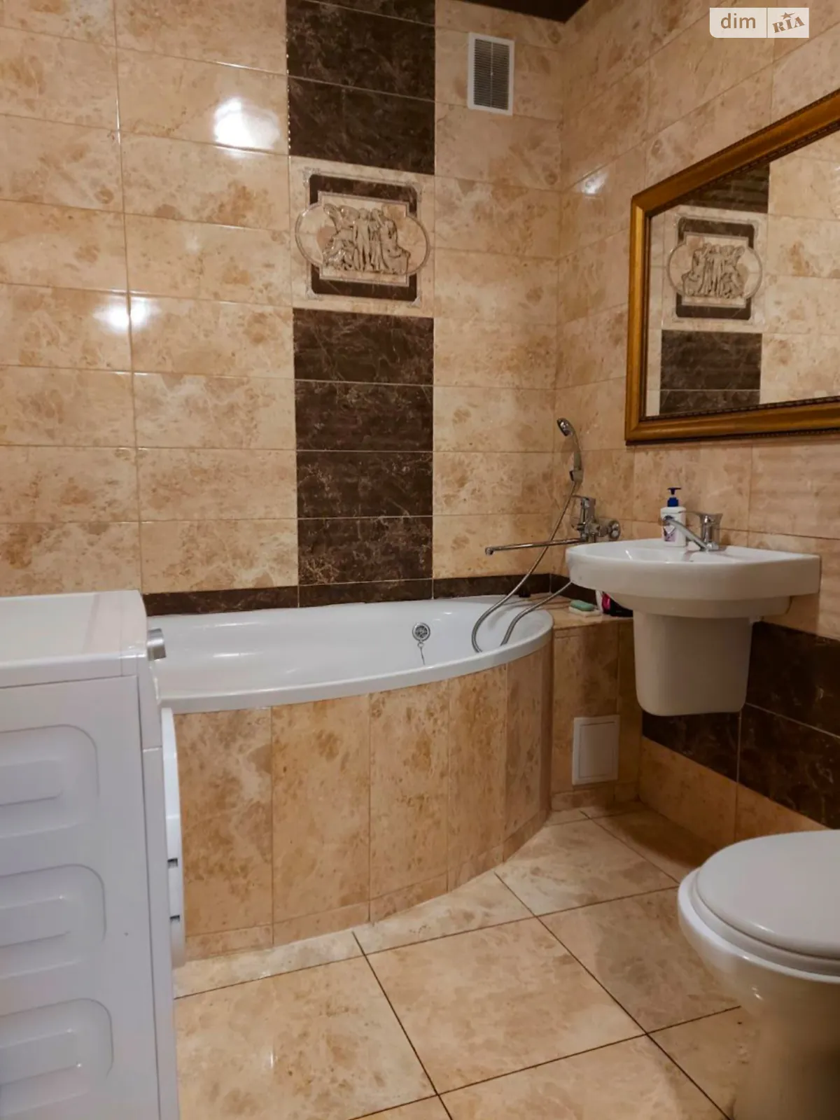Сдается в аренду 1-комнатная квартира 42 кв. м в, цена: 10500 грн - фото 1