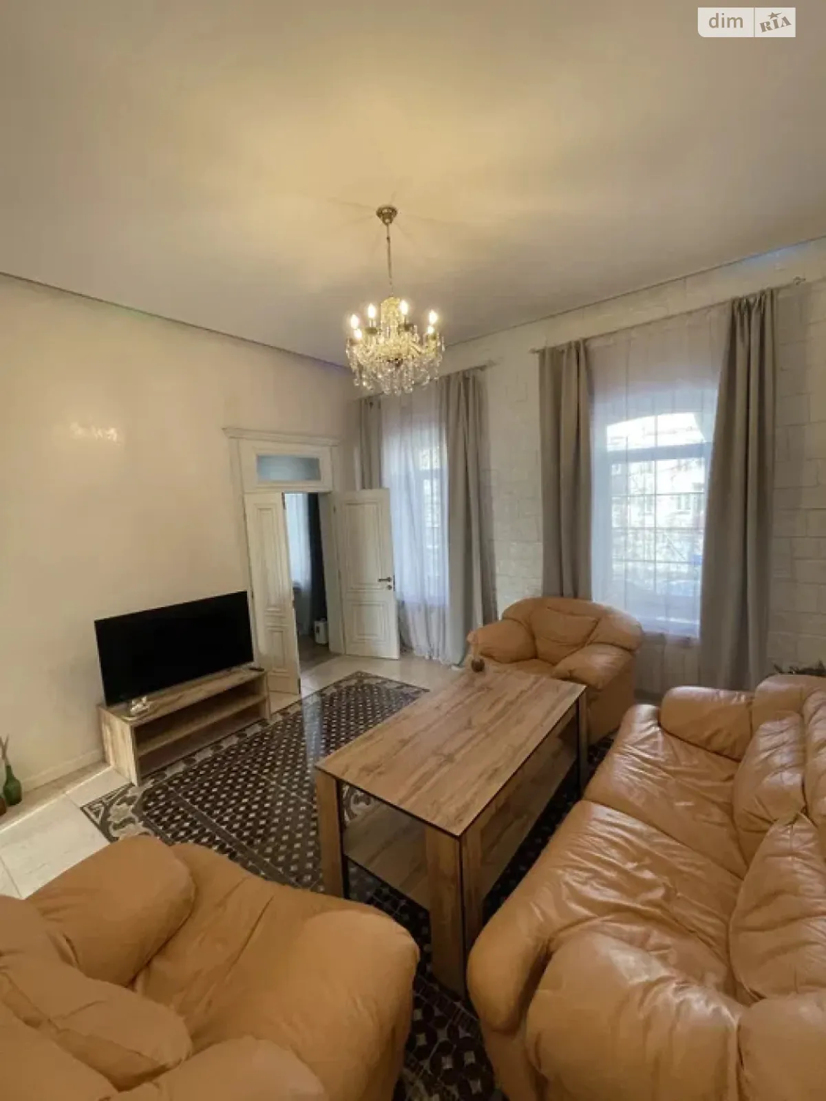 Продається 3-кімнатна квартира 81 кв. м у Одесі, вул. Велика Арнаутська - фото 1
