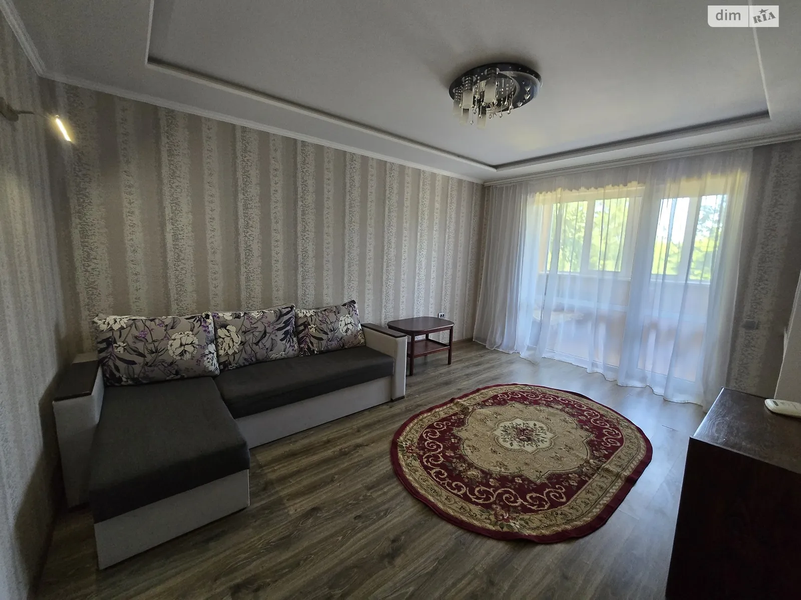 Продається 2-кімнатна квартира 49 кв. м у Ужгороді, вул. Марії Химинець(Достоєвського) - фото 1