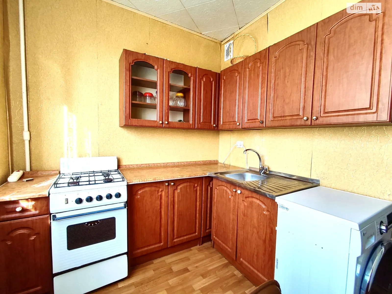 Продається 3-кімнатна квартира 70 кв. м у Харкові, вул. Валентинівська, 20Б - фото 1