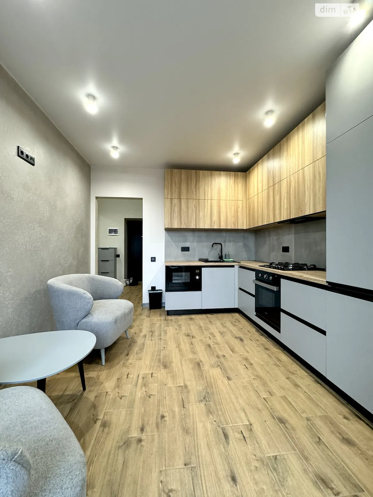 Сдается в аренду 1-комнатная квартира 46 кв. м в, цена: 450 $ - фото 1