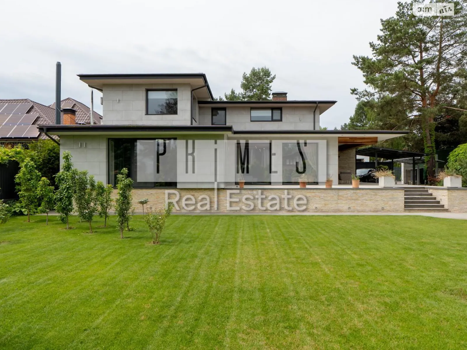 Продается дом на 2 этажа 350 кв. м с камином, цена: 790000 $ - фото 1