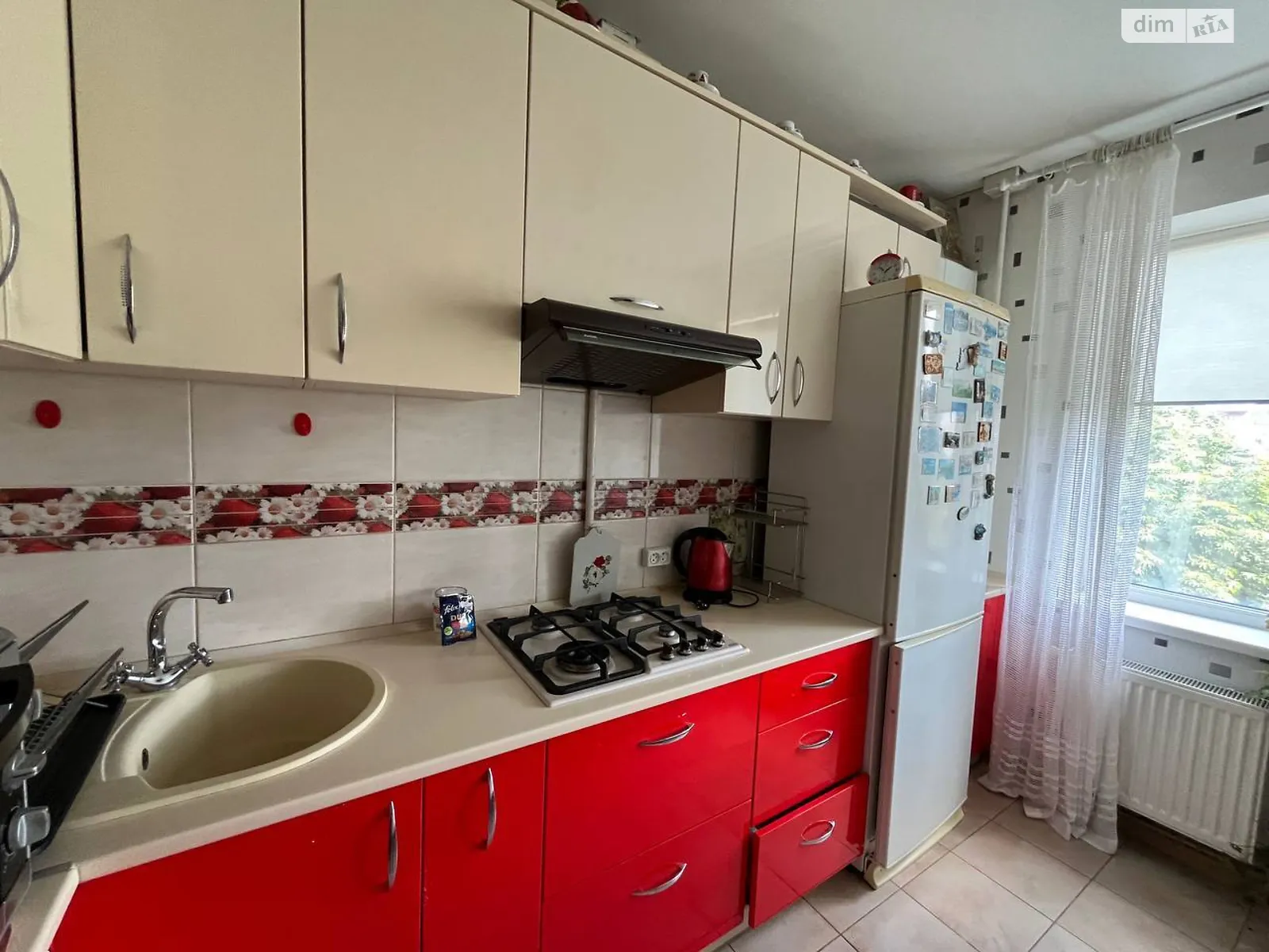 3-кімнатна квартира 63 кв. м у Тернополі, вул. 15-го Квітня, 4 - фото 1