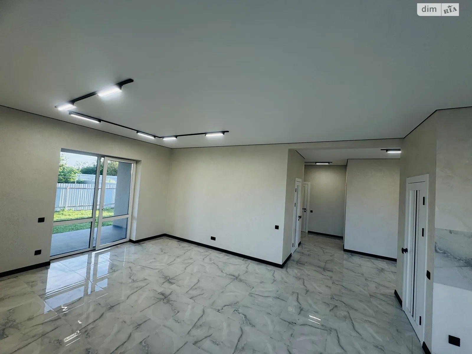 Продается одноэтажный дом 104 кв. м с подвалом, цена: 112000 $ - фото 1