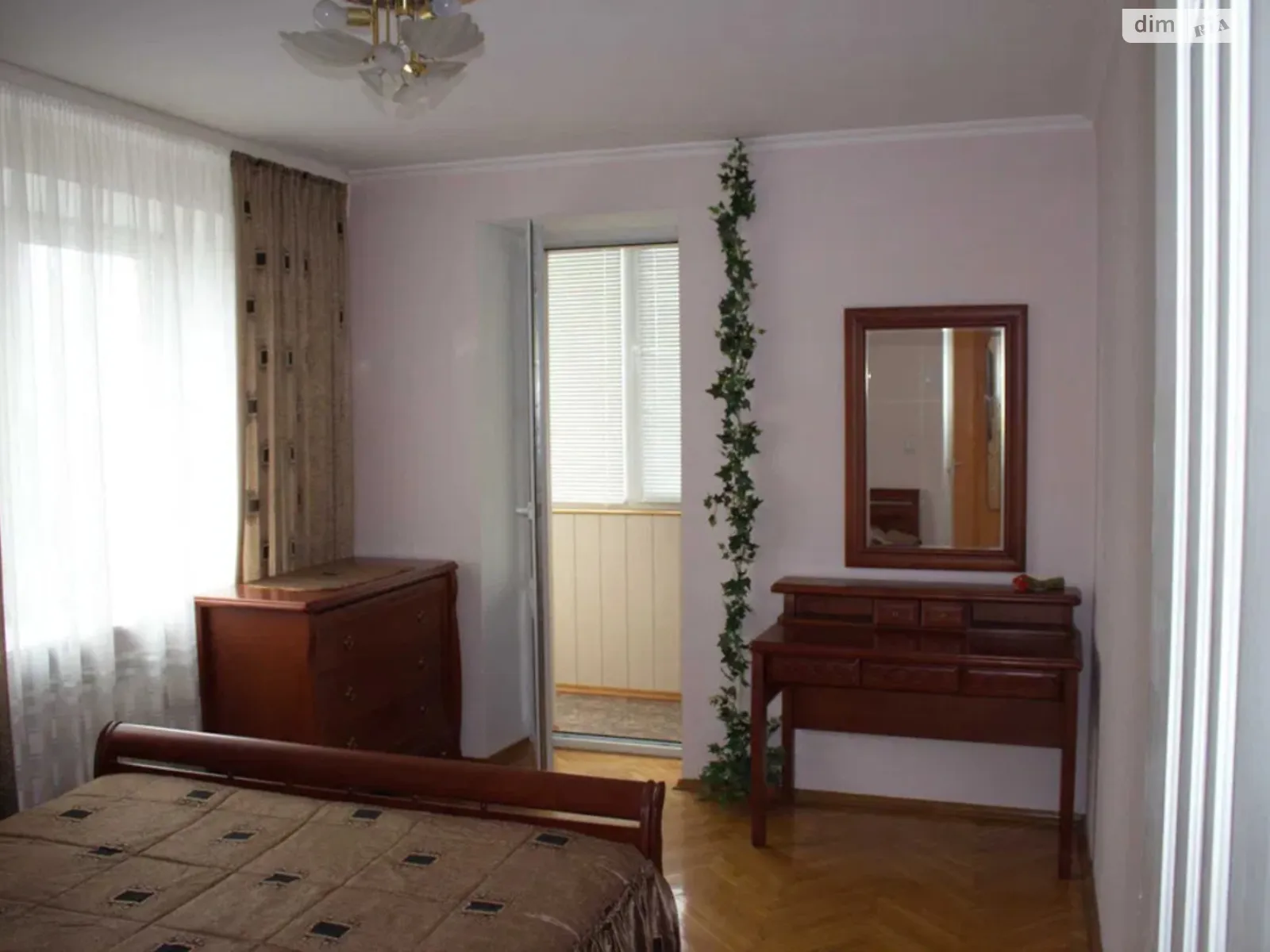 Здається в оренду 3-кімнатна квартира 75 кв. м у Києві, вул. Звіринецька, 61А - фото 1