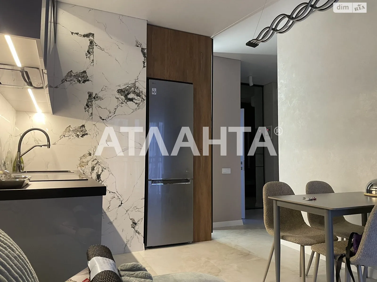 Продається 1-кімнатна квартира 43 кв. м у Одесі, вул. Краснова - фото 1
