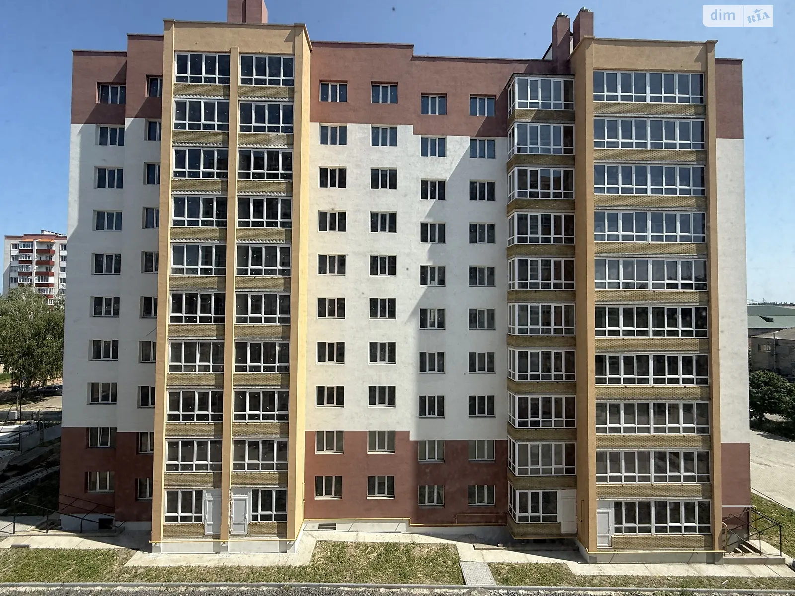 Продається 2-кімнатна квартира 67 кв. м у Хмельницькому, вул. Озерна, 6/1 - фото 1