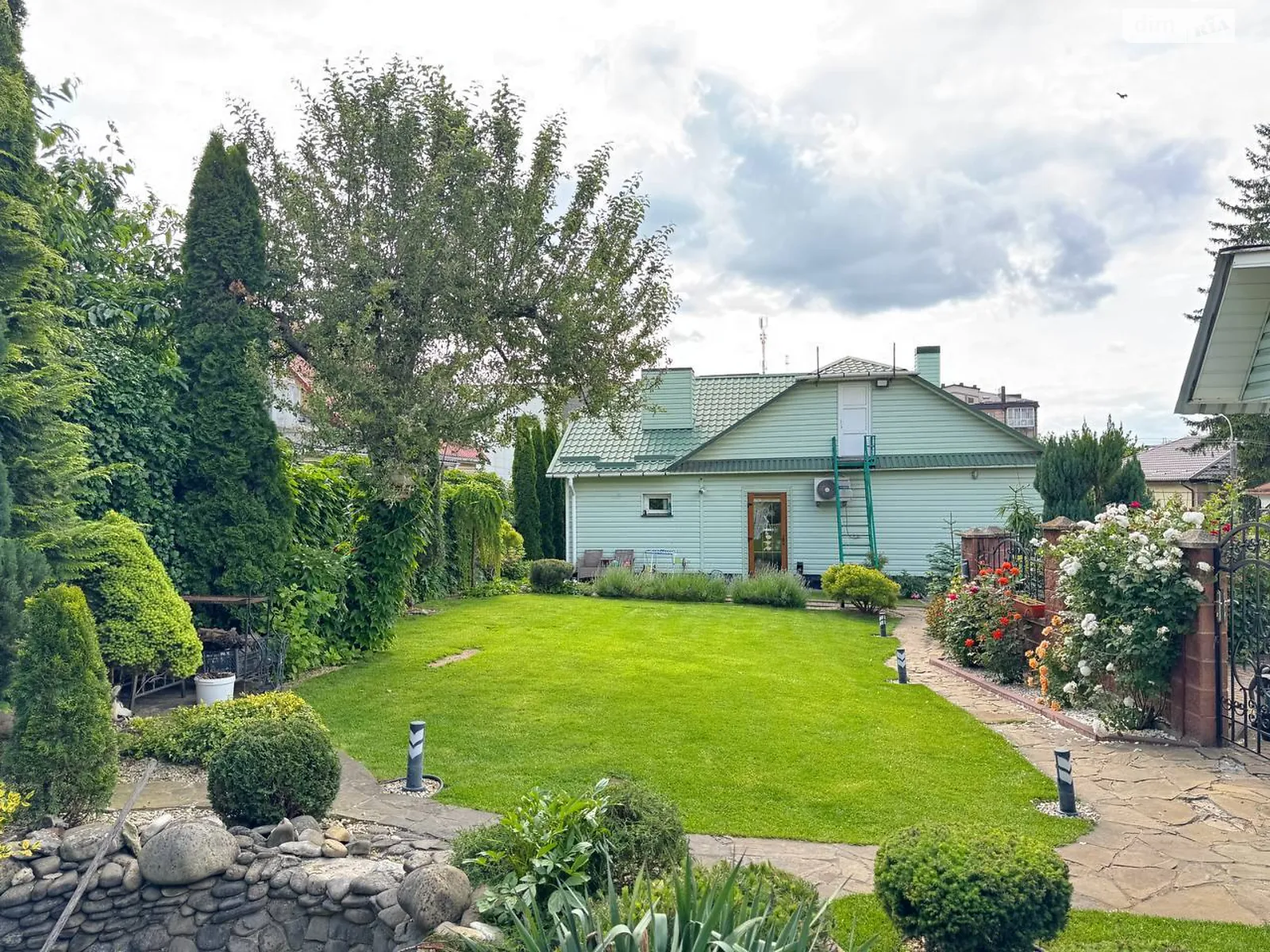 Продается одноэтажный дом 115 кв. м с террасой, цена: 240000 $ - фото 1