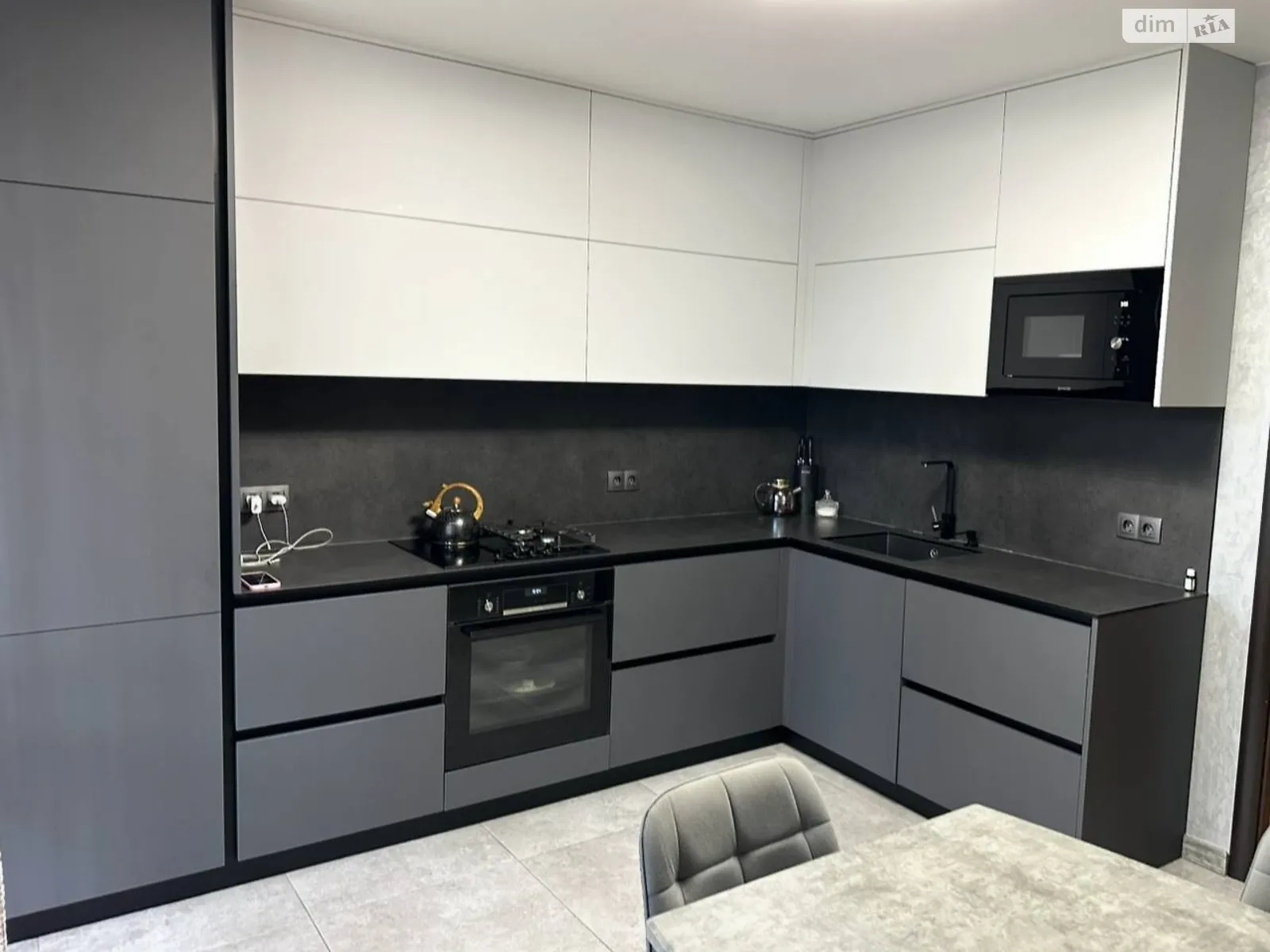 Продается 2-комнатная квартира 64.7 кв. м в Львове, цена: 115000 $ - фото 1