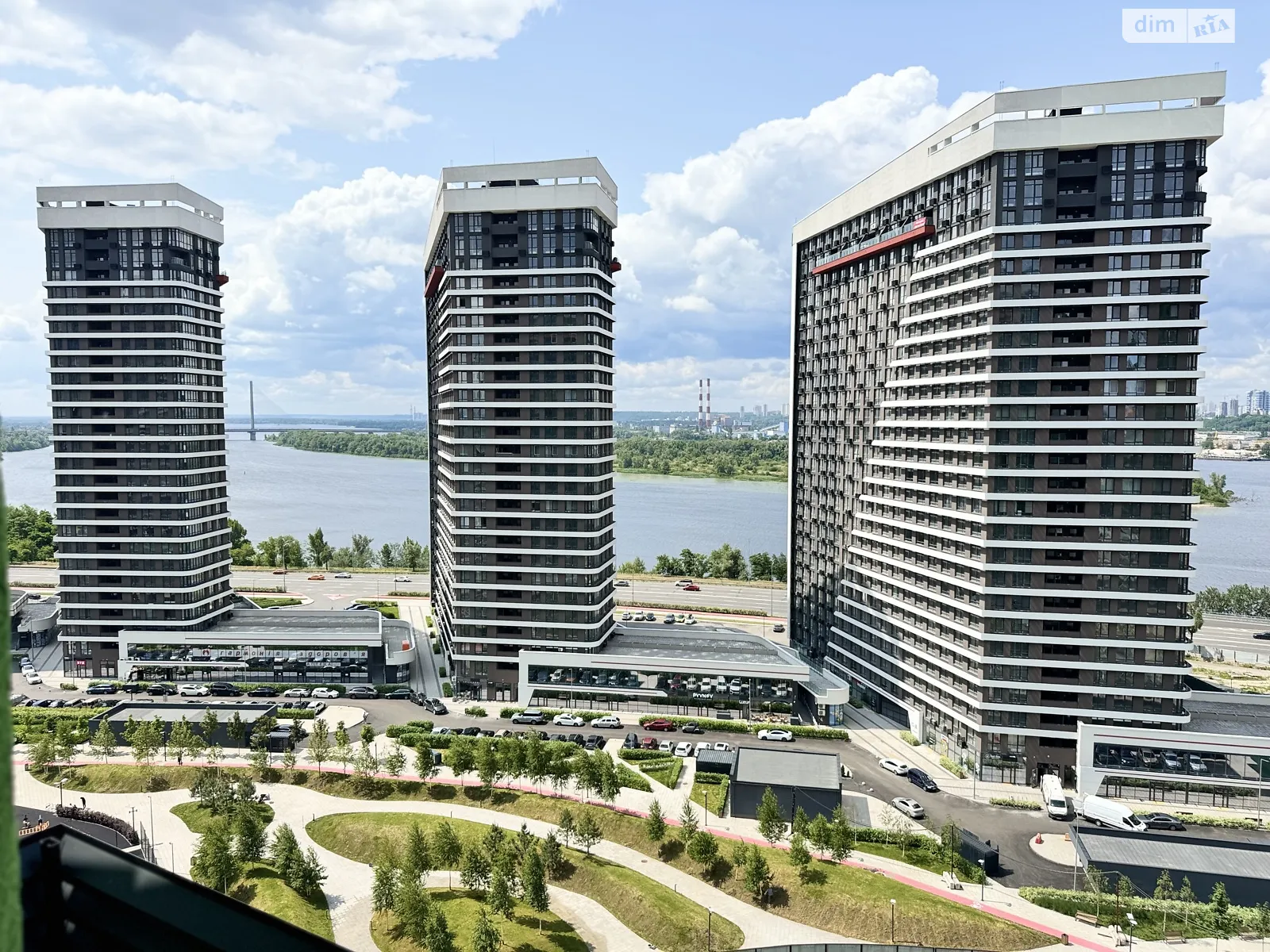 Продается 3-комнатная квартира 91 кв. м в Киеве, ул. Причальная, 8 - фото 1
