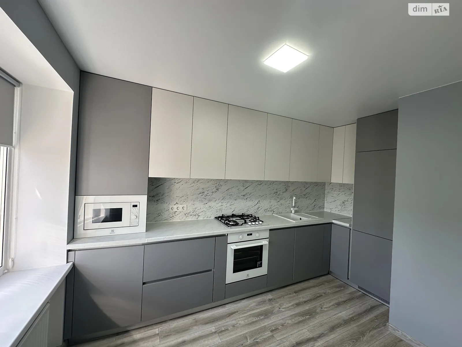 Продается 3-комнатная квартира 70 кв. м в Черкассах, бул. Шевченко, 243 - фото 1