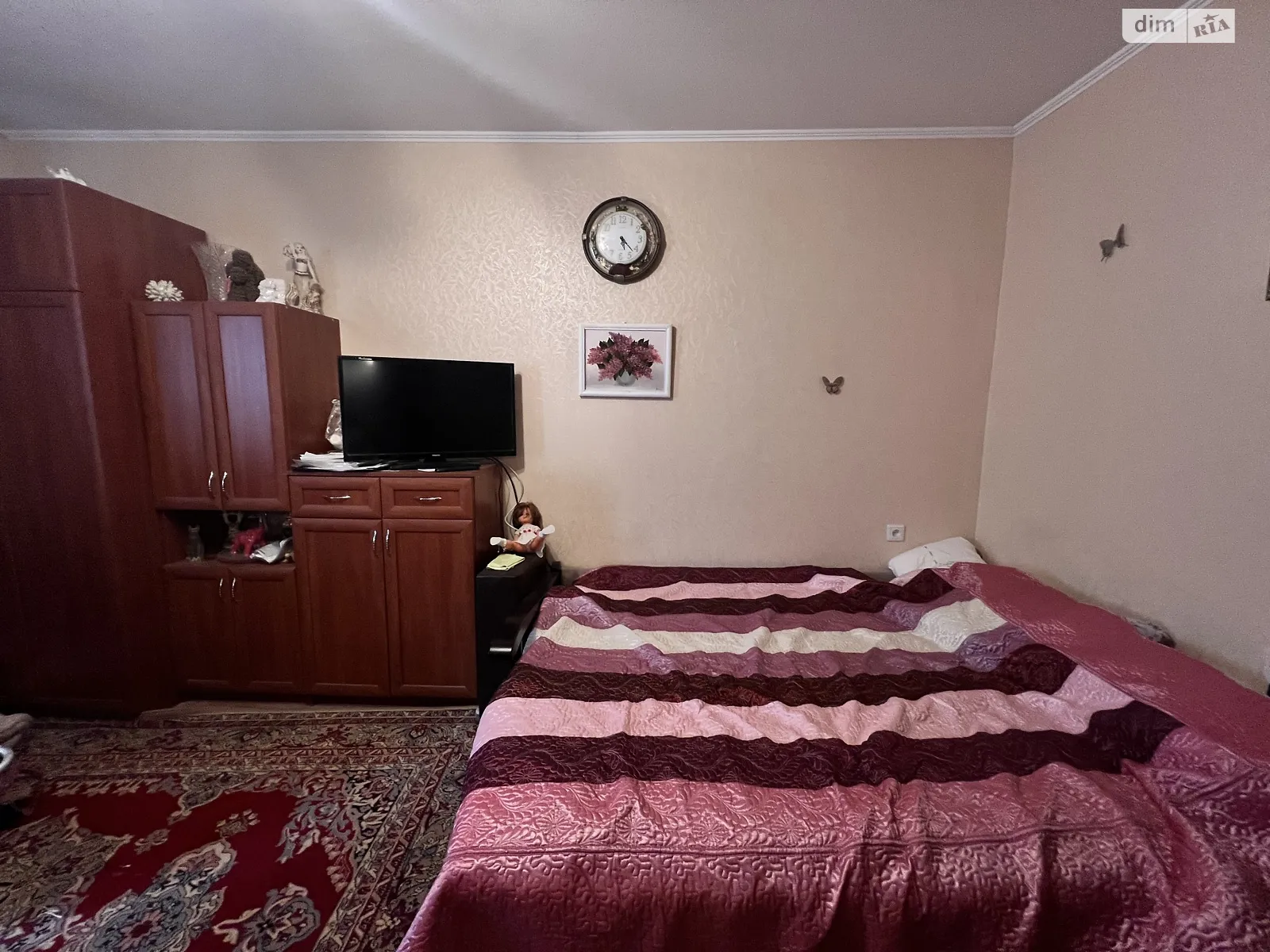 Продається 1-кімнатна квартира 32 кв. м у Києві, вул. Сержа Лифаря(Олександра Сабурова), 5 - фото 1