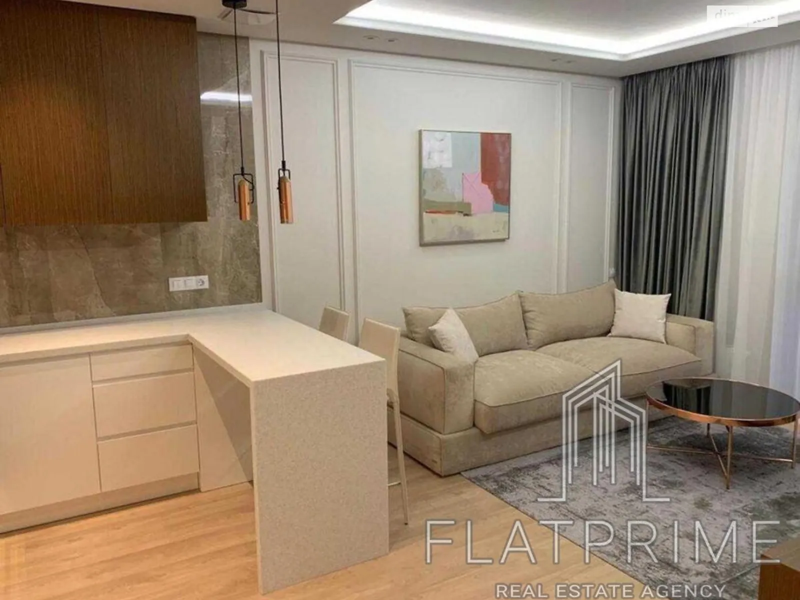Продается 1-комнатная квартира 56 кв. м в Киеве, ул. Предславинская - фото 1