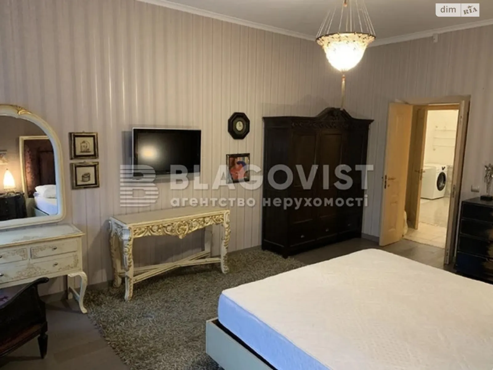 Продается 2-комнатная квартира 80 кв. м в Киеве, ул. Институтская - фото 1