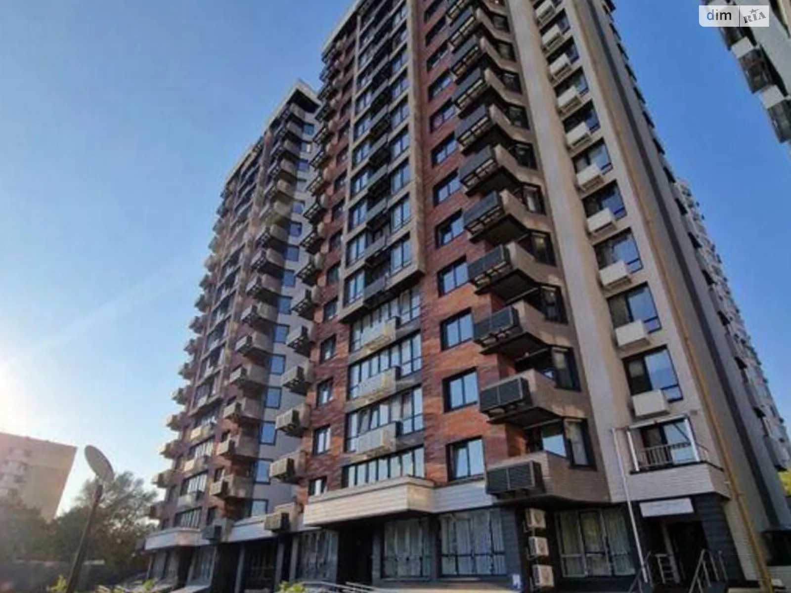 Продается 3-комнатная квартира 99 кв. м в Киеве, ул. Костанайская, 13 - фото 1