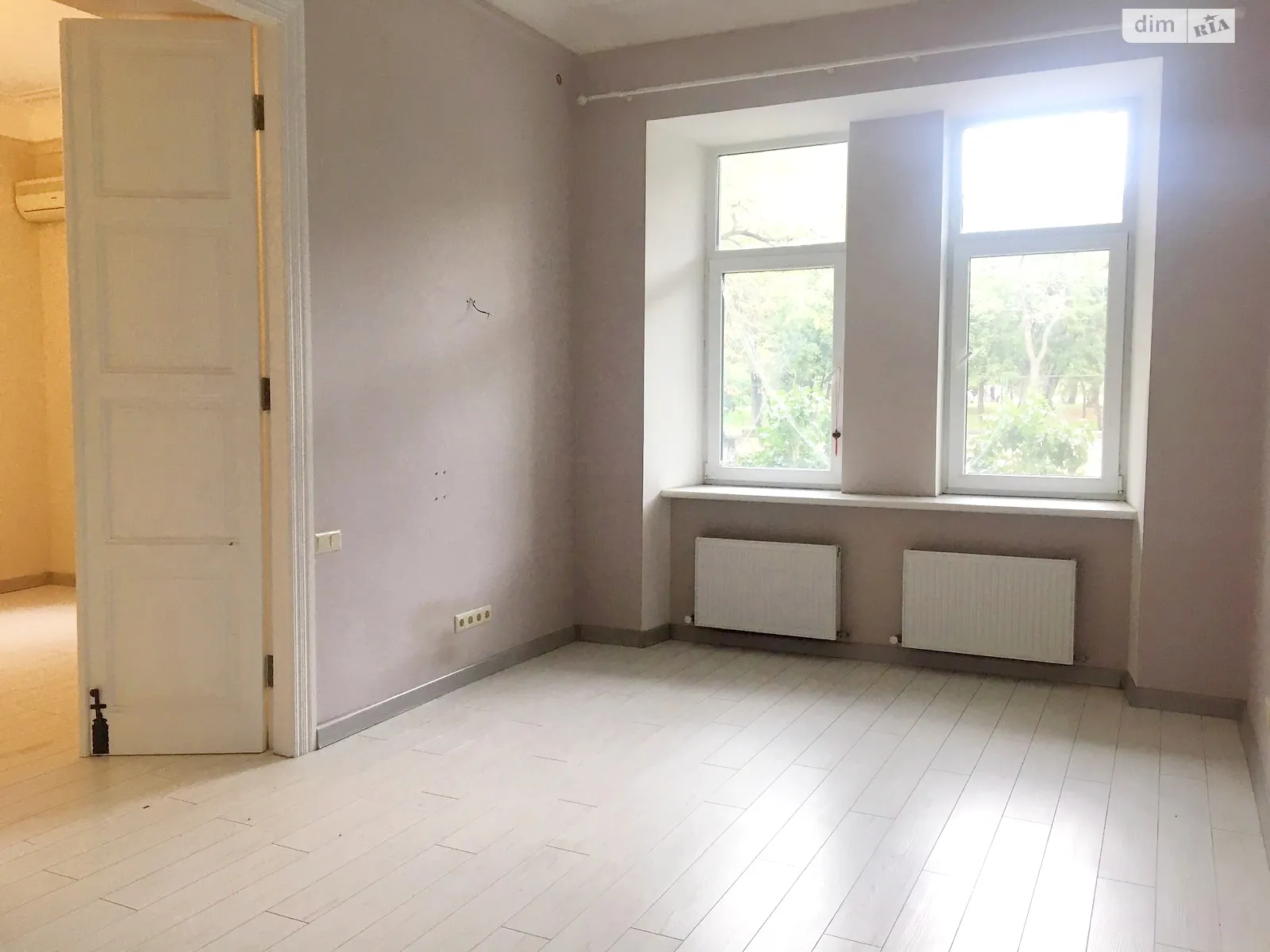Продається 4-кімнатна квартира 90 кв. м у Одесі, вул. Маразліївська, 12 - фото 1